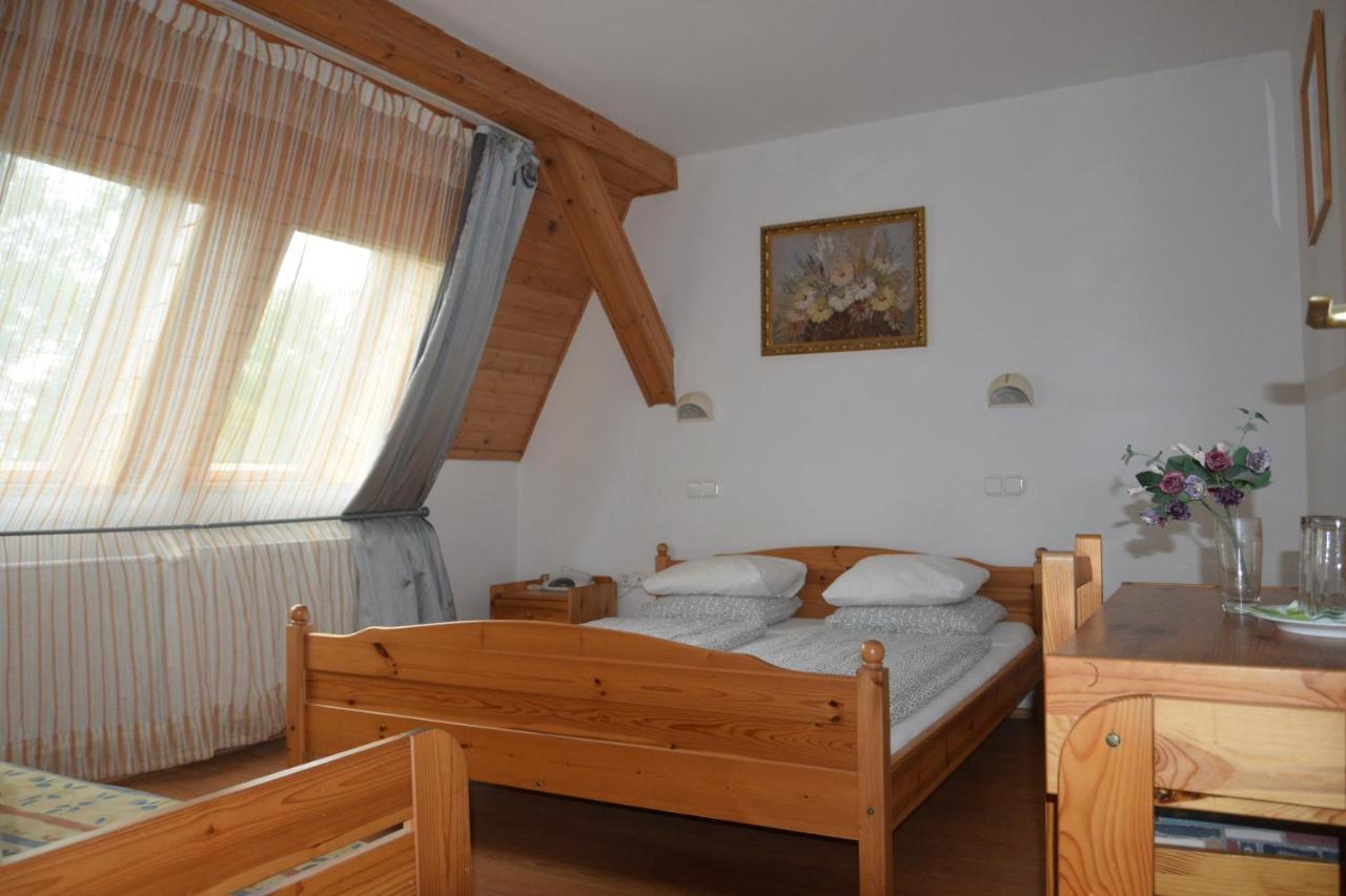 Bed and Breakfast Balf Panzio Sopron Esterno foto